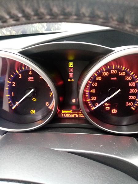 Mazda 3 • 2011 • 71,000 km 5