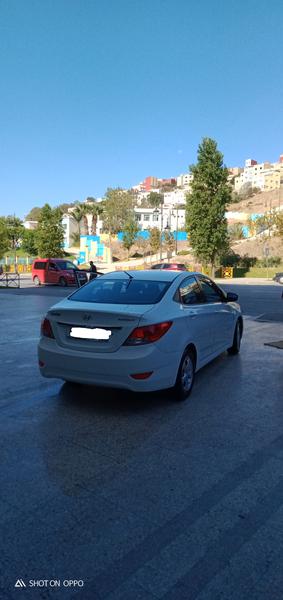Hyundai Accent • 2012 • 133,000 km 3