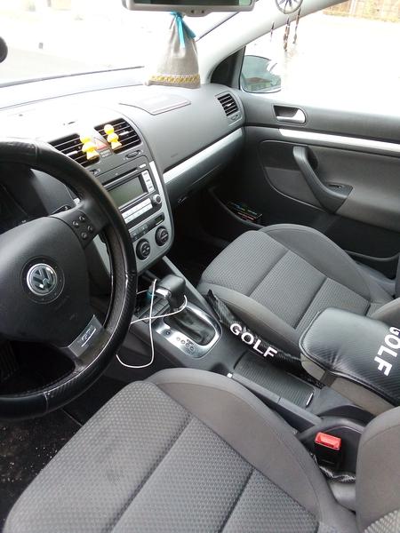 Volkswagen Golf • 2008 • 98,800 km 4