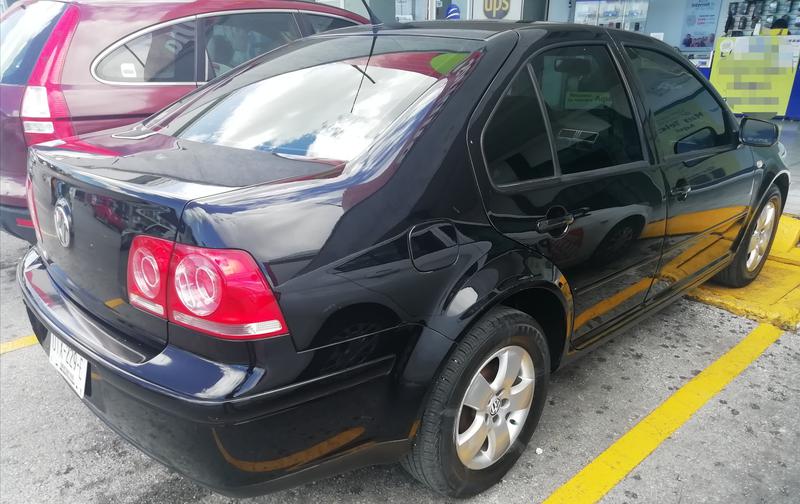 Volkswagen Jetta • 2008 • 129,000 km 6