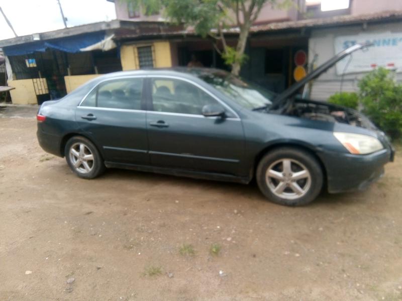 Honda Accord • 2005 • 30,000 km 3