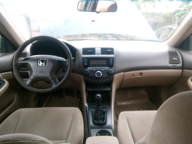 Honda Accord • 2005 • 30,000 km 7