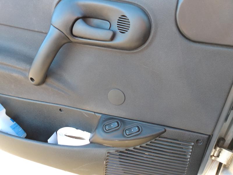 Chevrolet Classic • 2014 • 72,000 km 3