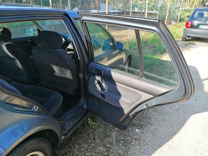 Volkswagen Golf • 1999 • 200,000 km 5