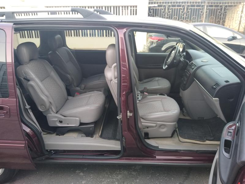 Chevrolet Uplander • 2008 • 200,000 km 9