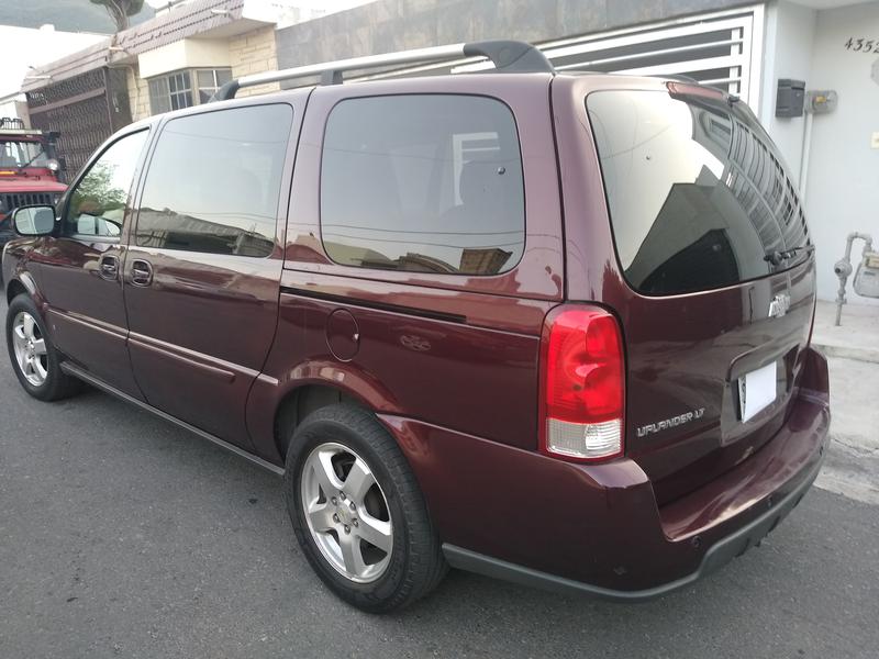 Chevrolet Uplander • 2008 • 200,000 km 3