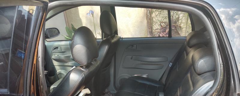 Volkswagen Fox • 2005 • 104,000 km 14