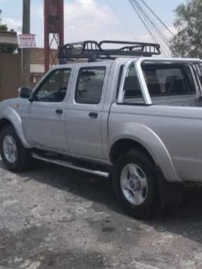 Nissan  • 2012 • 89,500 km 5