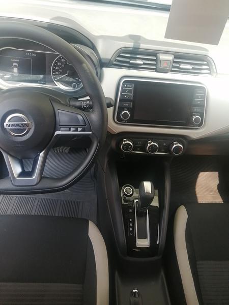Nissan Versa • 2020 • 7,900 km 3