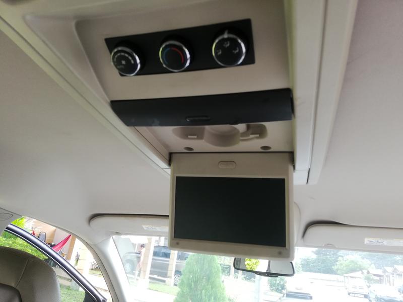 Chrysler Town & Country • 2014 • 65,000 km 7