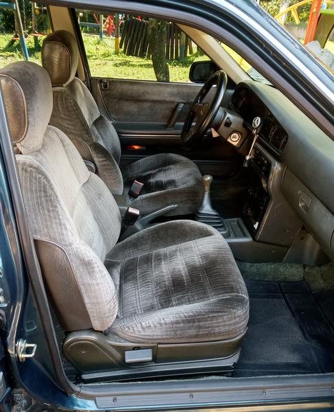 Mazda 626 • 1994 • 246,000 km 4