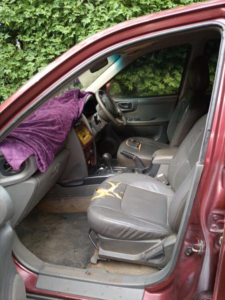 Hyundai Santa Fe • 2001 • 200,000 km 3