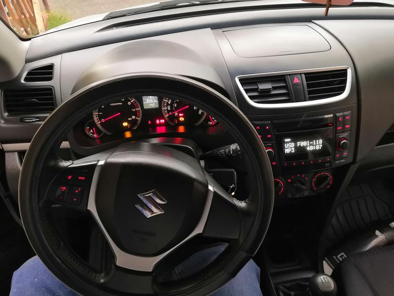Suzuki Swift • 2012 • 90,200 km 7