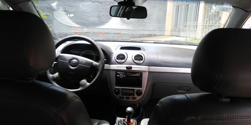 Chevrolet Optra • 2009 • 117,000 km 8