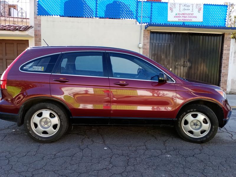 Honda CR-V • 2008 • 200,000 km 1