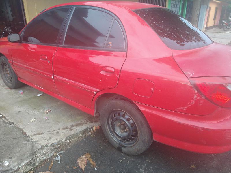 Kia Rio • 2002 • 154,000 km 1