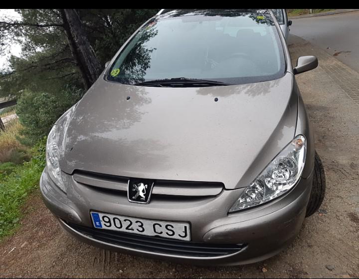 Peugeot  • 2004 • 120 km 1