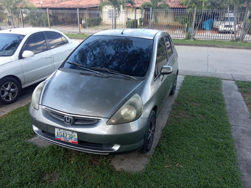 Honda Jazz • 2005 • 290 km 2