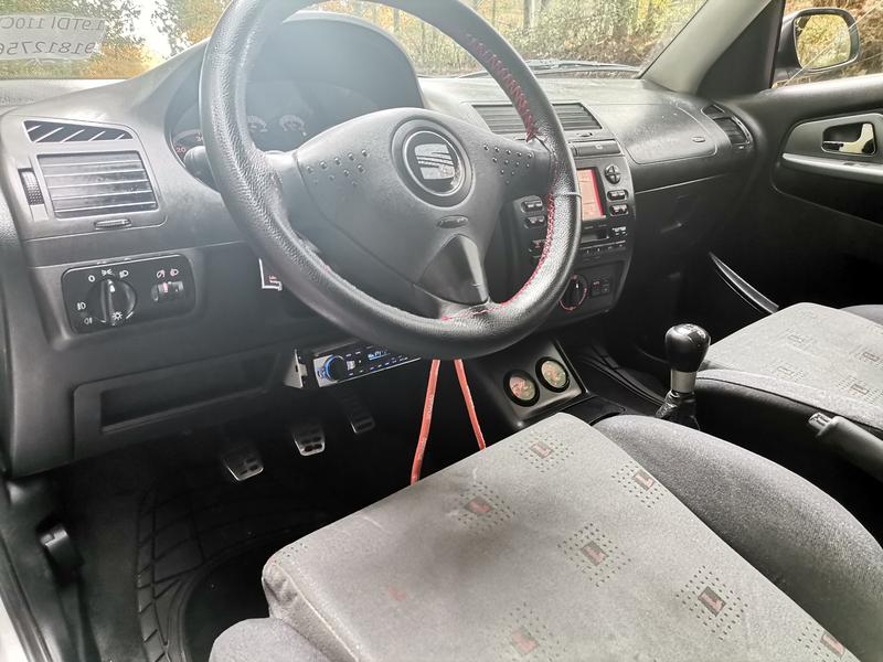 Seat Ibiza • 2000 • 250,000 km 3