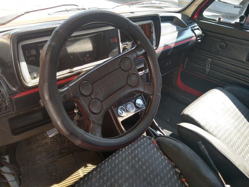 Volkswagen Jetta • 1985 • 207,000 km 12