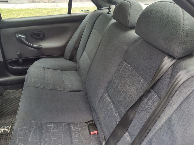 Peugeot 406 • 2002 • 57,000 km 5