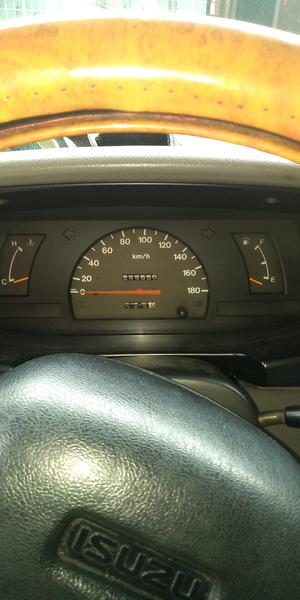 Isuzu D-MAX • 2004 • 244,653 km 1