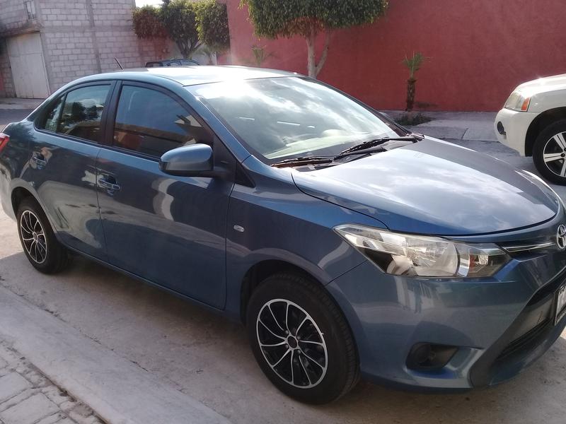 Toyota Yaris • 2017 • 107,000 km 4