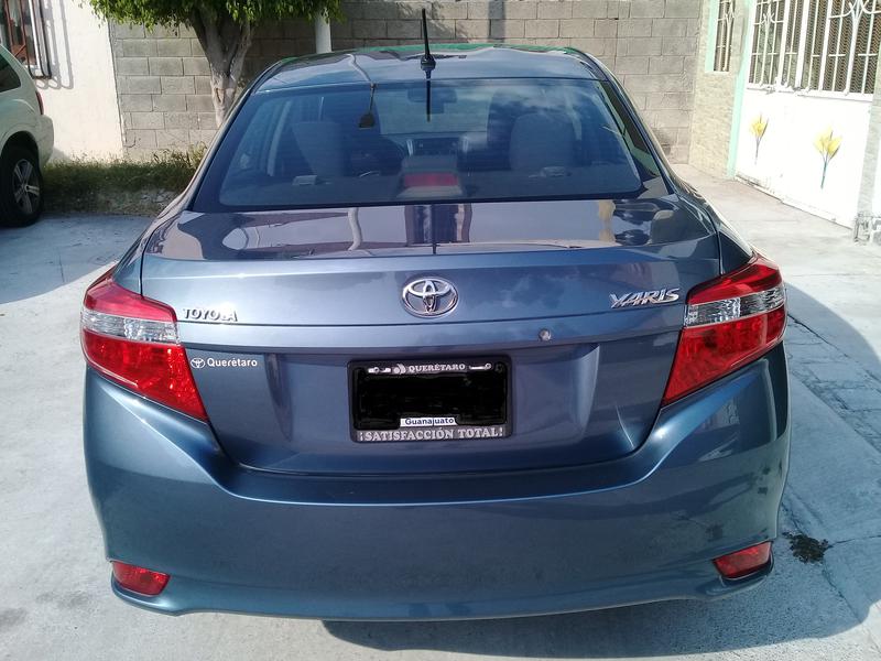 Toyota Yaris • 2017 • 107,000 km 3