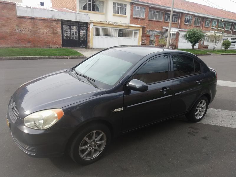 Hyundai Accent • 2009 • 110,000 km 6