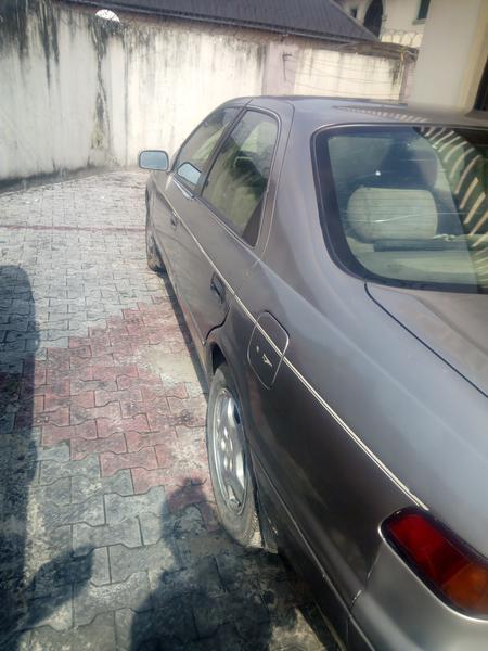 Toyota Camry • 1999 • 2,230 km 5