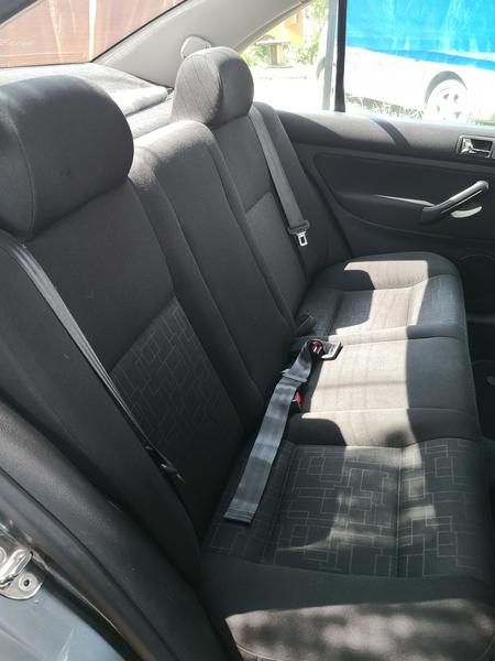 Volkswagen Jetta • 2010 • 89,300 km 12