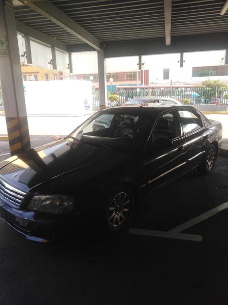 Kia Optima • 2005 • 126,000 km 4