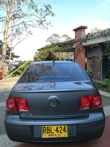 Volkswagen Jetta • 2010 • 89,300 km 14