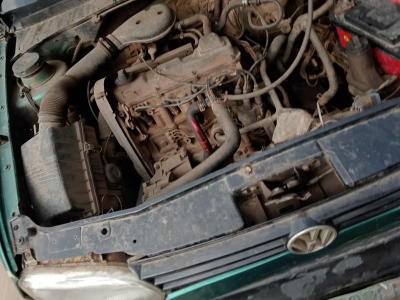 Volkswagen Golf • 2000 • 2,000 km 7