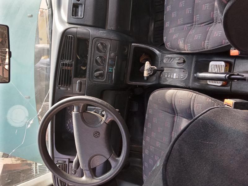 Volkswagen Golf • 2000 • 2,000 km 8