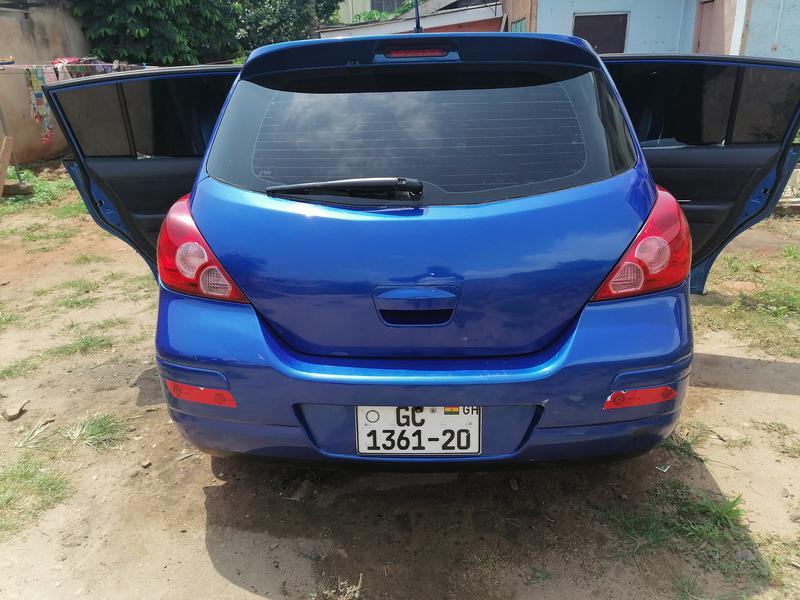 Nissan Versa • 2009 • 43,100 km 1