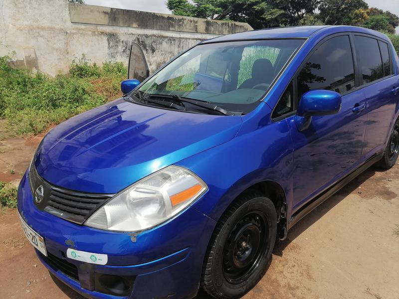 Nissan Versa • 2009 • 43,100 km 5