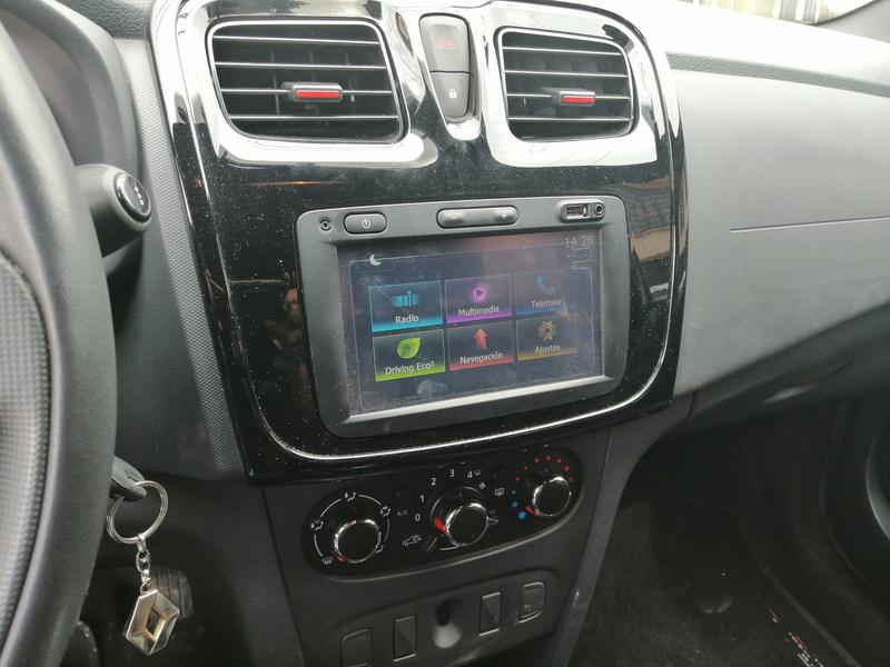 Renault Sandero • 2020 • 14,500 km 2