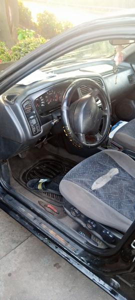 Nissan Primera • 2002 • 2,000 km 3