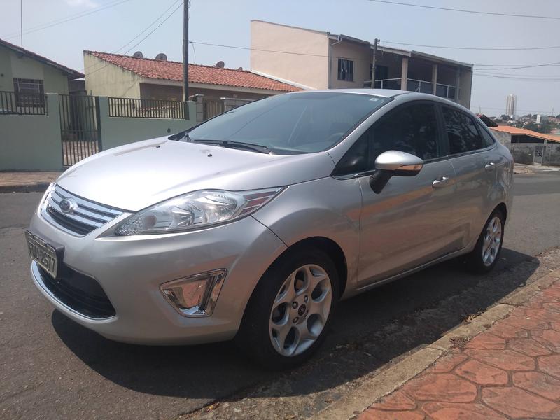 Ford Fiesta • 2012 • 150,000 km 4