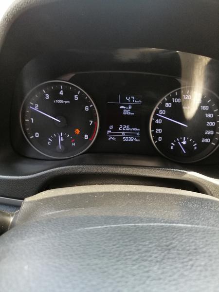 Hyundai Elantra • 2016 • 50,603 km 3