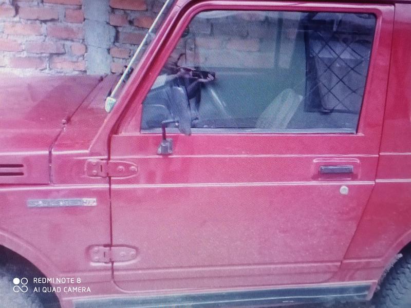 Suzuki Samurai • 1985 • 54,800 km 5