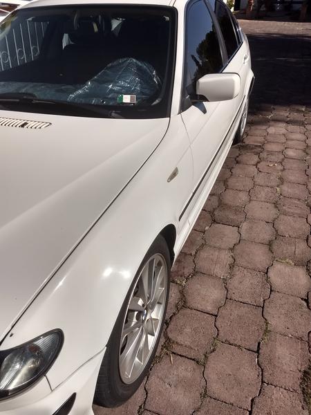 BMW  • 2004 • 82,500 km 1