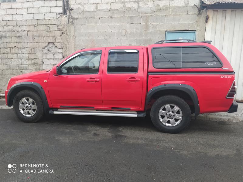 Chevrolet Luv • 2011 • 257,000 km 5