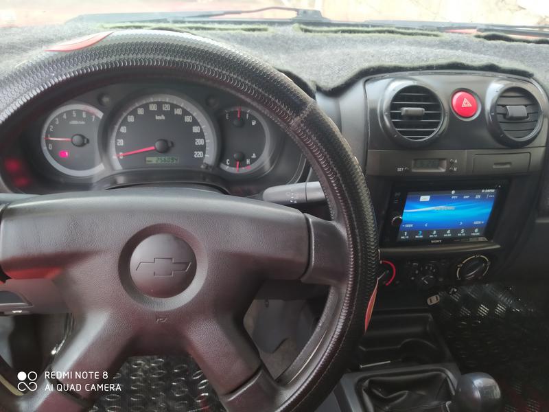 Chevrolet Luv • 2011 • 257,000 km 1