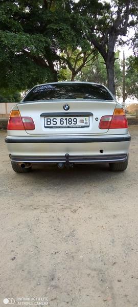 BMW E60 • 2002 • 198,500 km 1