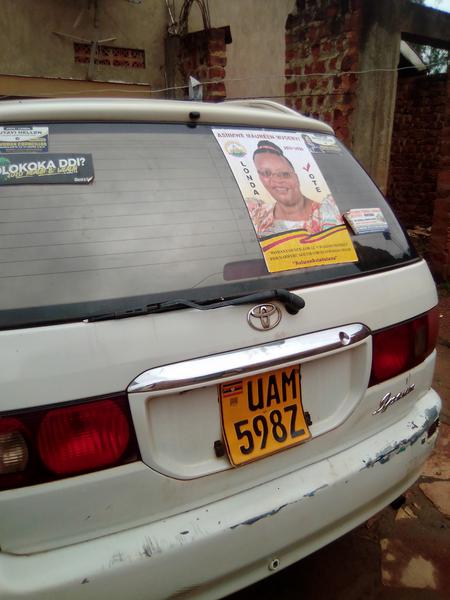 Toyota 4 Runner Limited • 1998 • 270,000 km 2
