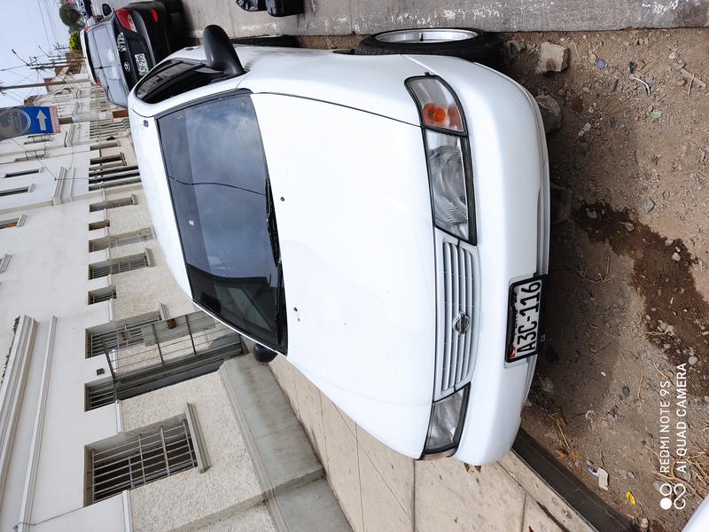 Nissan  • 1997 • 15,000 km 6