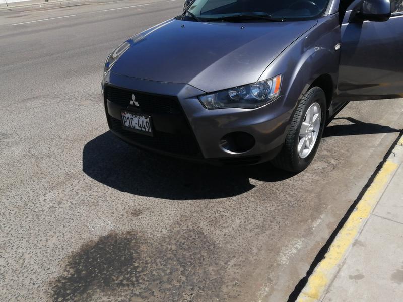 Mitsubishi Outlander • 2010 • 91,000 km 13