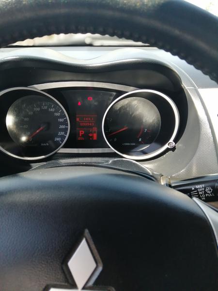 Mitsubishi Outlander • 2010 • 91,000 km 11